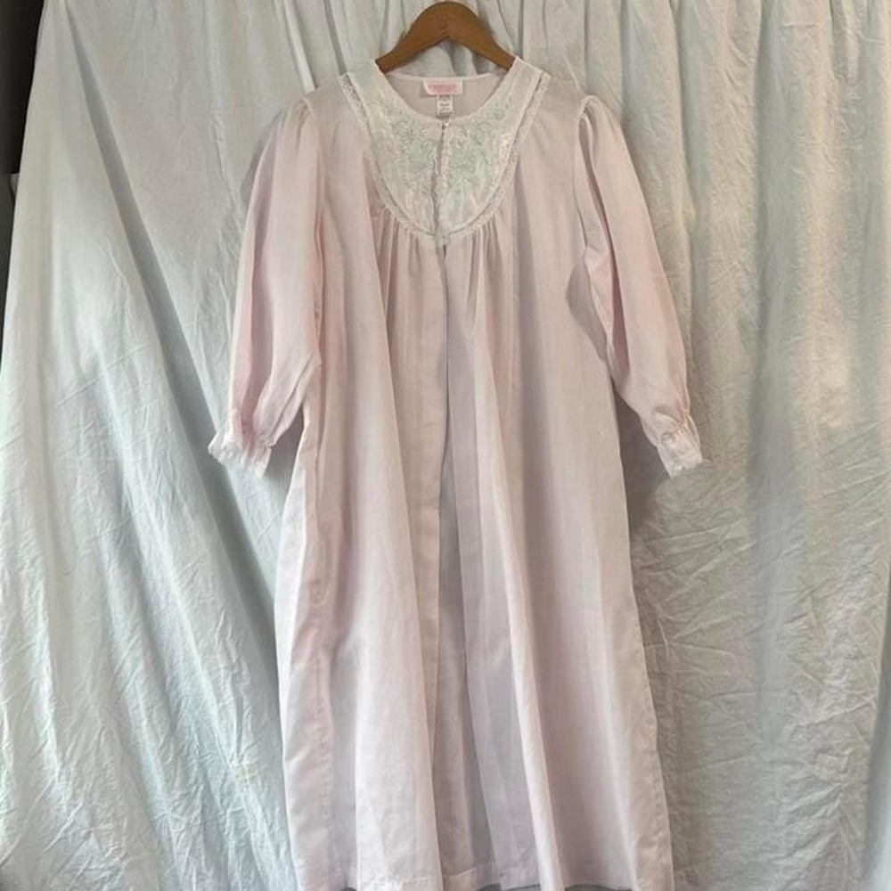 Sears vintage light pink night coat